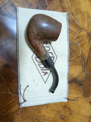 Pipa brebbia - pipa,